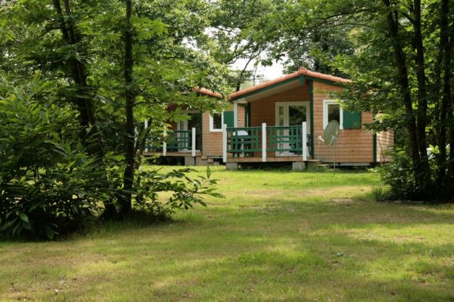 Camping du lac de la tricherie ***