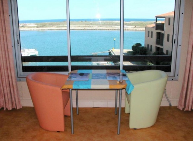 Photo Gtes Laroque des albres Studio au bord de la mer