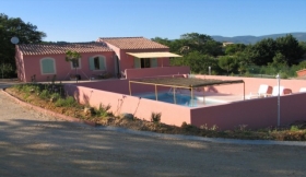 'Bastide de la peyrolière' à Apt