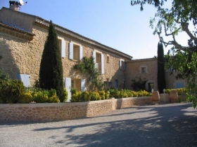 Gîte de séjour 'Gîtes du lantana' à Les taillades
