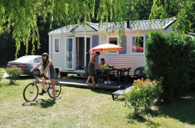 Camping 'Camping de la Pélonie ' à St antoine d'auberoche