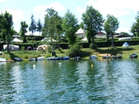 Camping 'Parc camping du lac' à Pont-de-salars
