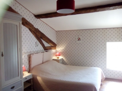 Chambre dhôtes 'La ferme aux fleurs' à Montpeyroux