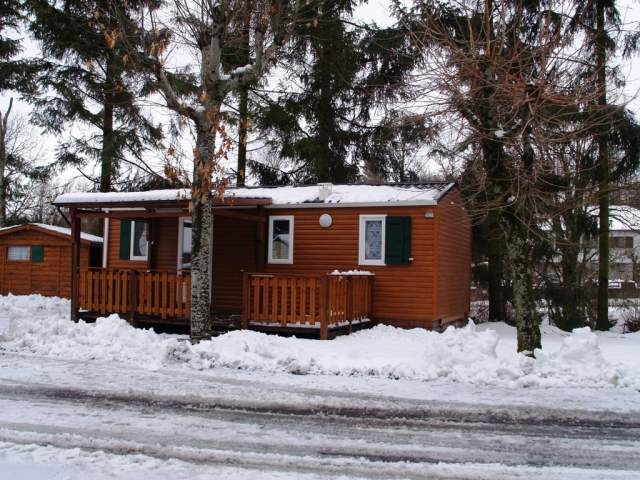 Mobil Home 'Camping bois de gravière' à Besse et st anastaise