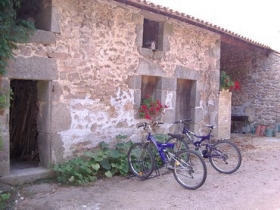 Gîte de séjour 'Gite domaine les aumedes' à Abjat sur bandiat