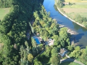 'CAMPING Le Clos Bouyssac * * *' à Touzac