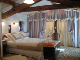 Chambre d'hôte 'Le mas de cyjelac' à Saint-denis