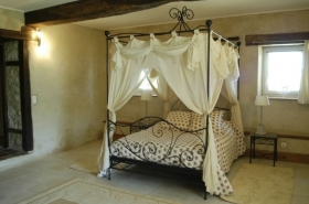 Chambre d'hôte 'Chartreuse de dane' à Saint jean poutge