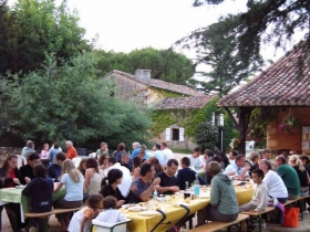 Village de gîtes 'Domaine de Gavaudun - Dordogne' à Gavaudun