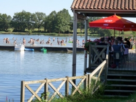 Mobil home 'Camping Lac de la Tricherie ***' à 15 km du puy du fou