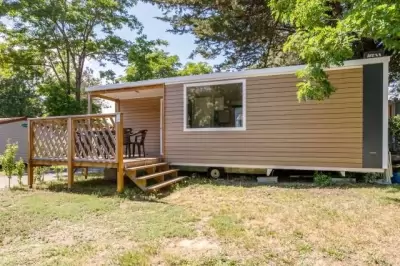 Camping 'LE PARC DE LA GREVE ****' à Olonne-sur-Mer