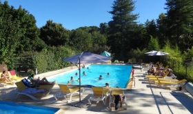 Mobil Home  et bungalows 'Camping de la Colombière ***' à Beaumont du périgord
