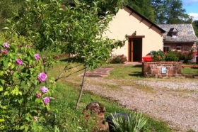 Gîte rural 'Domainedejouani' à Villecomtal