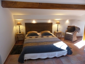 Chambre d'hôte 'La bastide des pignes' à Régusse
