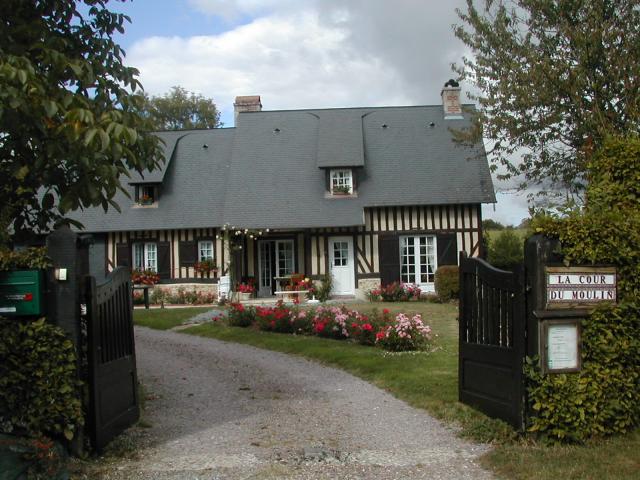 Photo Chambre d'hôte Pierrefitte en auge La cour du moulin