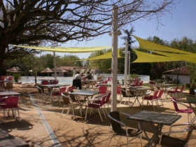 Camping 'Camping village-club**** l'evasion' à Puy-l'eveque