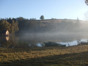 Chambre d'hôte 'Cabanes sur pilotis' à Saint didier sur arroux