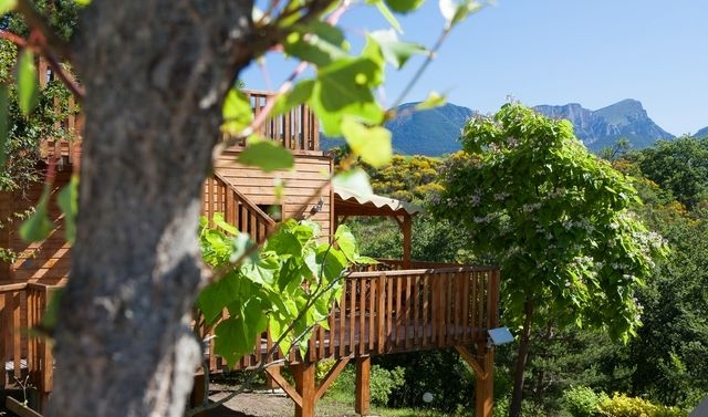 'Yelloh!Village Les Bois du Chatelas' à Bourdeaux
