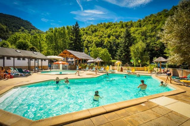 Camping 'Flower Camping le Pont du Tarn' à Florac