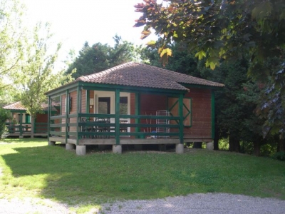 Mobil Home 'CAMPING DE LA LONE SAINT PEIRRE DE BOEUF' en Loire