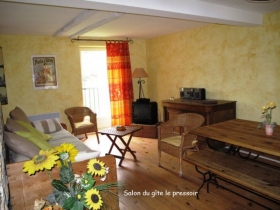 Gîte rural 'Le moulin des lucioles 3 gîes ruraux' à Utelle