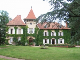 Chambre d'hôte 'Manoir beausoleil' à La pacaudière