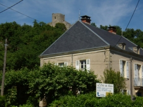 Chambre d'hôte 'L'orée du bois' à Sauveterre la l'mance
