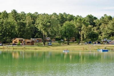 Camping 'Orpheo-negro' à Douville