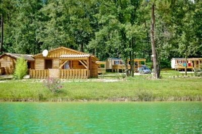Camping 'Orpheo-negro' à Douville
