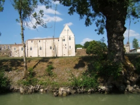 Chambre d'hôte 'Logis de bouillé' à Bouillé-courdault