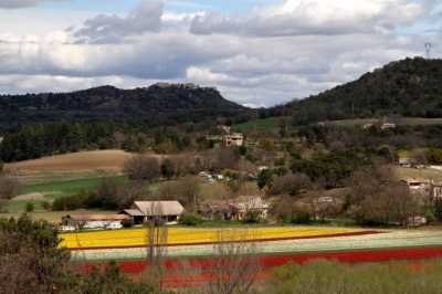 Gîte-Rural et Camping 'Les coccinelles 04700 lurs' à Mane