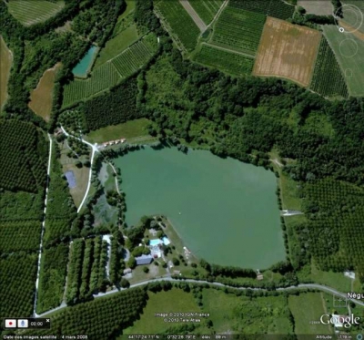Camping 'Camping du lac de Néguenou' à Lot et Garonne