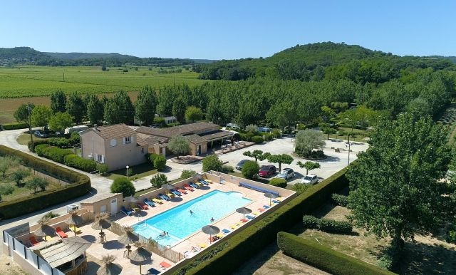 Camping 'LES AMARINES ' à Cornillon