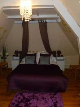 Chambre d'hôte 'Chambre d'hôtes les elfes' à Le gros theil