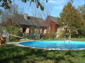 Gîte rural 'Gite de charme, lamothe en aveyron' à Salles courbatiers