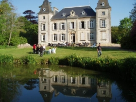 Chambre d'hôte 'Chateau des poteries' à Fresville