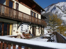 Gîte de séjour 'Gîte l'emparis' à Mizoen