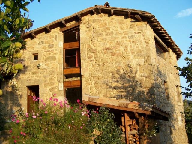 Gîte rural 'Location vacances en ardèche : gîte de chapelèche' à Gluiras