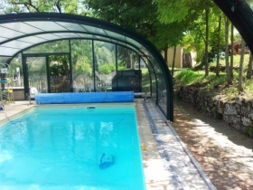Gîte rural 'Gîtes avec piscine chauffée couverte' à Saint cyprien
