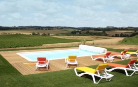 'Roulottes et cabanes' à Pauilhac