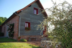 Gîte rural 'Gite le bois jaune - le pigeonnier' à Grand-laviers