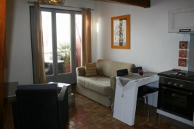 Studio / Appartement 'Studio "le vaccarès"' à Les saintes maries