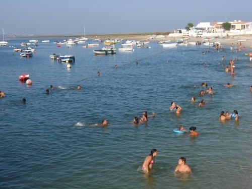 Maison / Villa 'Portugal: location vacances 300m de la plage (particulier)' à Olhão