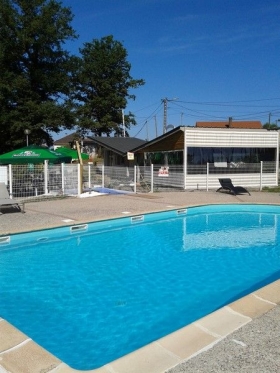Camping 'Camping parc du château' à Epinal