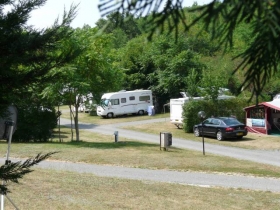 Camping 'Chateau de lacomte country club' à Carlucet