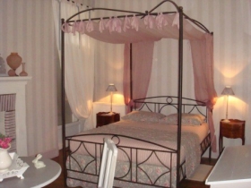 Chambre d'hôte 'L'olivier' à Bonneuil matours