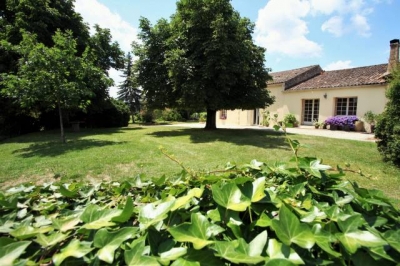 Chambre d'hôte 'Bleu Raisin' à Gironde