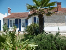 Chambre d'hôte 'Les Trémières Althaea' à St pierre d'oléron