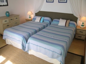 Chambre d'hôte 'Les Trémières Althaea' à St pierre d'oléron