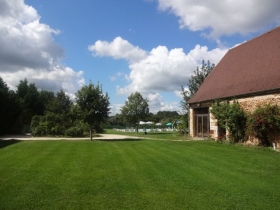 Gîte rural 'Domaine de la deymarie ' à Rouffignac st cernin